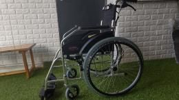 【リユース品】自走式車椅子